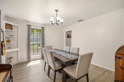 10887 Knollwood Dr, Tyler, TX 75703 - Photo 7