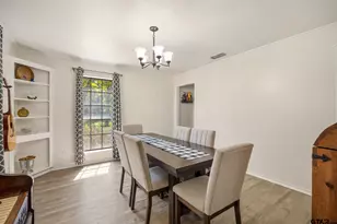 10887 Knollwood Dr, Tyler, TX 75703 - Photo 7