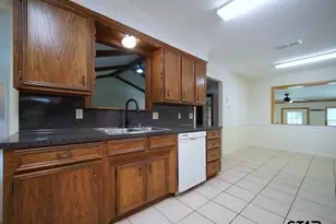 4505 Inverness, Tyler, TX 75703 - Photo 15