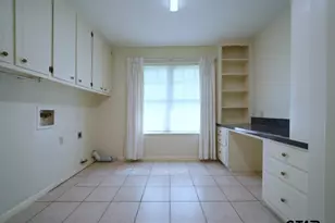 4505 Inverness, Tyler, TX 75703 - Photo 11