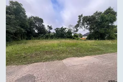 Lot 4 W Dobbs, Tyler, TX 75701 - Photo 3