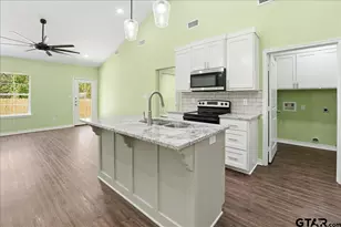 802 S Newsom St, Mineola, TX 75773 - Photo 7