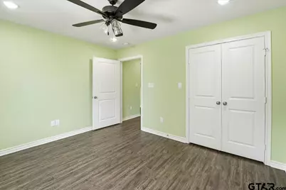 806 S Newsom Street, Mineola, TX 75773 - Photo 17