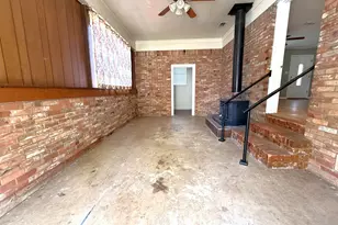 1011 N Main St, Winnsboro, TX 75494 - Photo 13