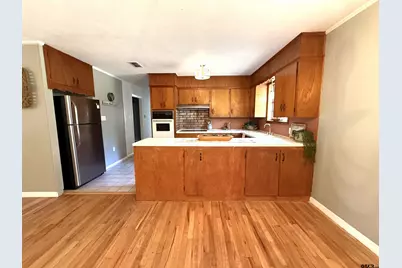 1011 N Main St., Winnsboro, TX 75494 - Photo 7