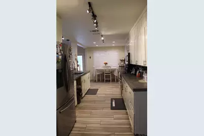 1818 Kensington Dr, Tyler, TX 75703 - Photo 13