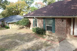 1818 Kensington Dr, Tyler, TX 75703 - Photo 3