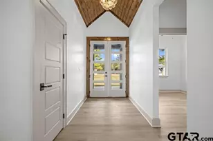 19453 Cedarpark Pl, Lindale, TX 75771 - Photo 3