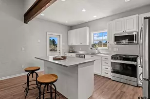 732 Red Maple Rd, Big Sandy, TX 75755 - Photo 3