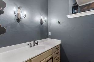 16058 Chris Ln, Tyler, TX 75703 - Photo 19