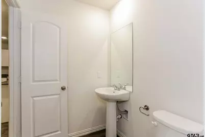 3010 Moorehead, Tyler, TX 75701 - Photo 17