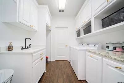 131 Osage Ln, Gilmer, TX 75645 - Photo 35