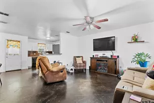 10307 Westridge St, Tyler, TX 75709 - Photo 3