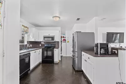 10307 Westridge Street, Tyler, TX 75709 - Photo 7