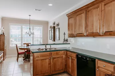 634 Whiteoak Ln., Tyler, TX 75703 - Photo 9