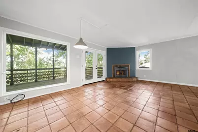 216 Pinewood Ln, Hideaway, TX 75771 - Photo 9