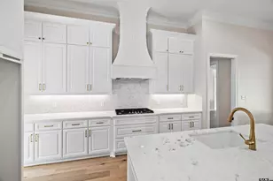 2945 Salado Creek Dr, Tyler, TX 75703 - Photo 11