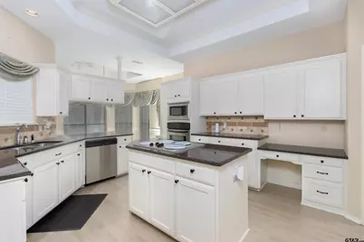 11922 White Deer Trl, Tyler, TX 75703 - Photo 9