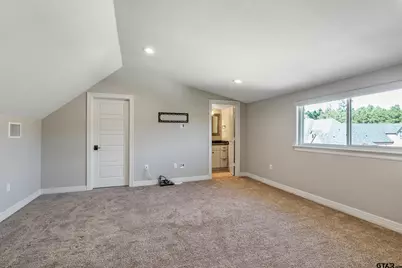 7580 Northlake Drive, Tyler, TX 75703 - Photo 33