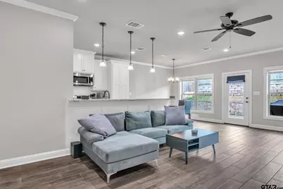 820 Lindsey Ln, Whitehouse, TX 75791 - Photo 3