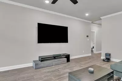 820 Lindsey Ln, Whitehouse, TX 75791 - Photo 5