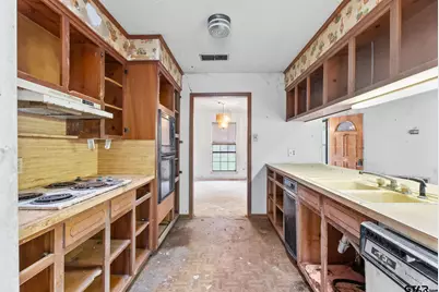 21135 County Road 1291, Flint, TX 75762 - Photo 9