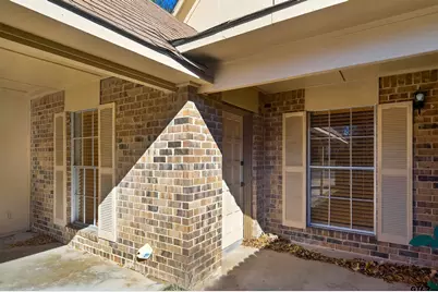 4208 Edinburgh, Tyler, TX 75703 - Photo 1
