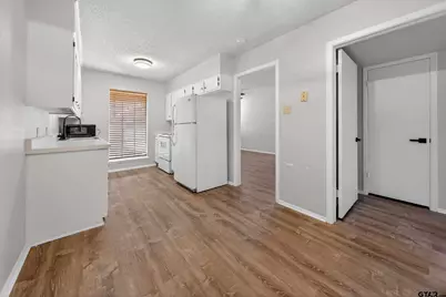 4208 Edinburgh, Tyler, TX 75703 - Photo 13