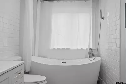 23190 Lakewood Drive, Frankston, TX 75763 - Photo 19