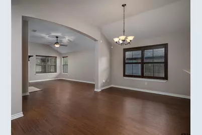 502 Virginia, Whitehouse, TX 75791 - Photo 15