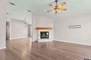 105 Oak St, Bullard, TX 75757 - Photo 5