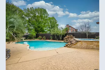 2105 Harvard, Jacksonville, TX 75766 - Photo 33