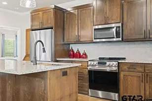 11845 Berrycreek Cir, Frankston, TX 75763 - Photo 19