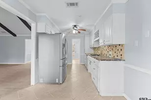 1811 Picadilly Pl, Tyler, TX 75703 - Photo 7