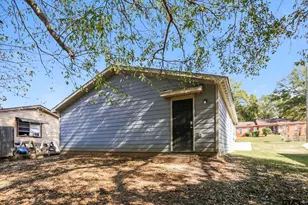 2304 N Glass Avenue, Tyler, TX 75702 - Photo 21