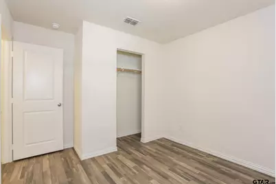 2304 N Glass Ave, Tyler, TX 75702 - Photo 17