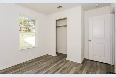2304 N Glass Ave, Tyler, TX 75702 - Photo 15
