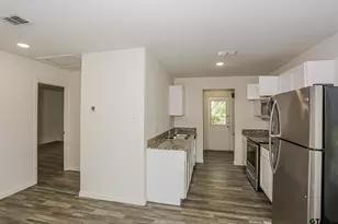 3105 W Rose St, Tyler, TX 75701 - Photo 9