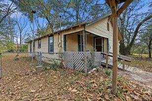 409 N Henry St, Lindale, TX 75771 - Photo 3
