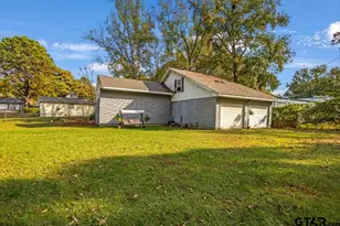 20741 Meadowbrook Dr, Chandler, TX 75758 - Photo 1