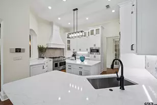 2017 Hollystone, Tyler, TX 75703 - Photo 15