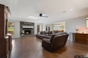 412 E Hideaway Ln, Hideaway, TX 75771 - Photo 7