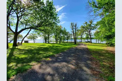 5779 N Cape Dr, Chandler, TX 75758 - Photo 27