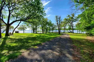 5779 N Cape Dr, Chandler, TX 75758 - Photo 27