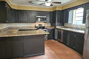 5779 N Cape Dr, Chandler, TX 75758 - Photo 5