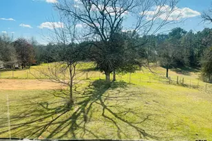 1707 Co Rd 4101, Jacksonville, TX 75766 - Photo 11