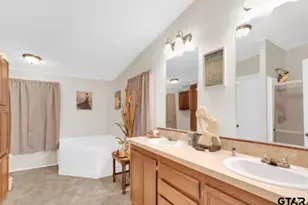 5029 Woodcastle, Chandler, TX 75758 - Photo 13