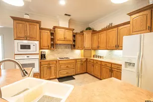 402 Prince Charles, Whitehouse, TX 75791 - Photo 11