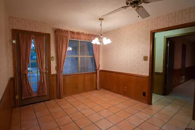 5900 Stoneleigh Dr, Tyler, TX 75703 - Photo 9