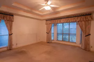 5900 Stoneleigh Dr, Tyler, TX 75703 - Photo 15